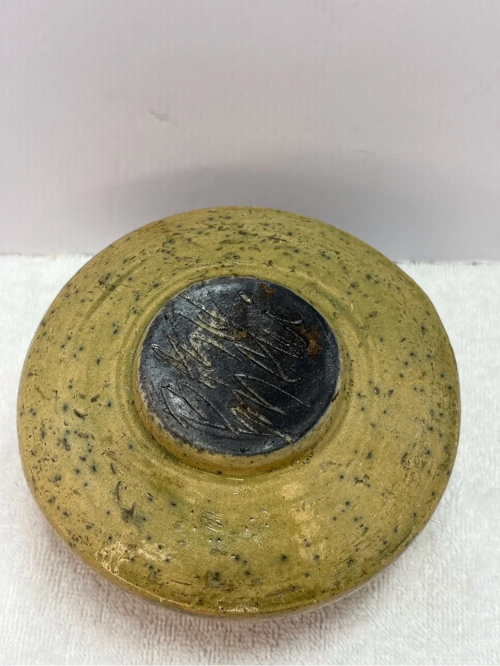 N/A petroglyph ceramic